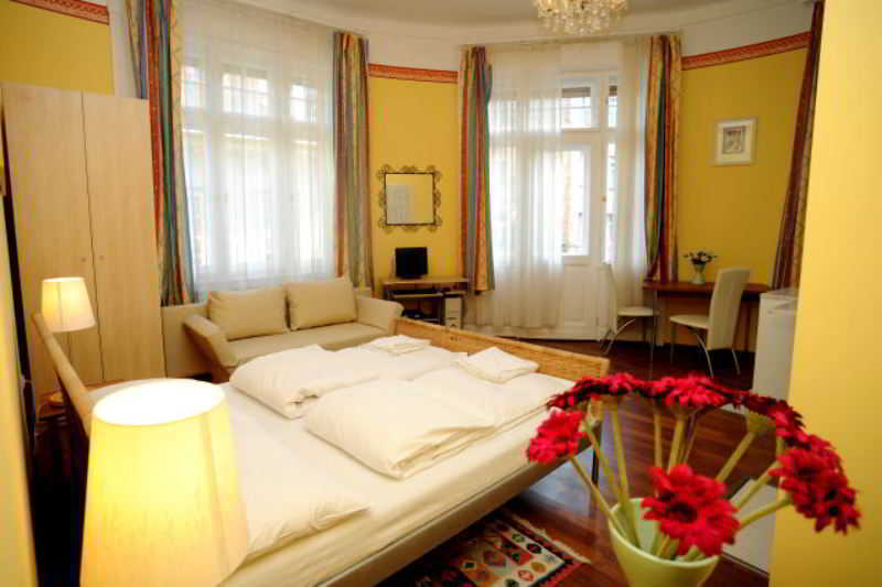 Club Apartments & Rooms Budapeste Exterior foto