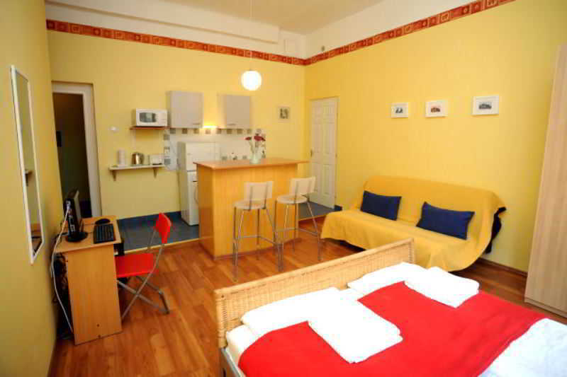 Club Apartments & Rooms Budapeste Exterior foto