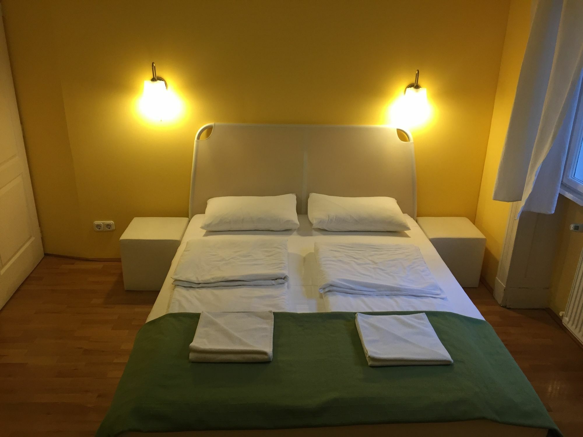 Club Apartments & Rooms Budapeste Exterior foto
